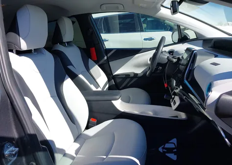 2018 Toyota Prius Prime Advanced from USA, damaged, VIN JTDKARFPXJ3074749